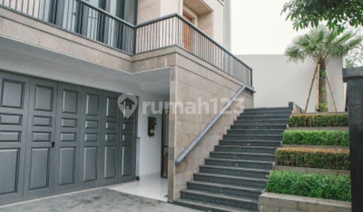 rumah mewah di Hang Lekiu kebayoran baru