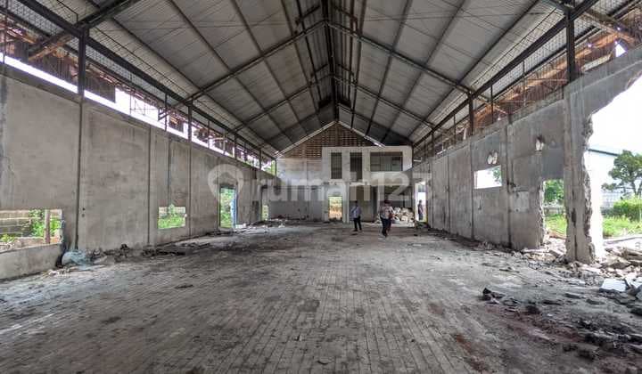 Industrial Warehouse and Office Building in Gunung Putri Bogor