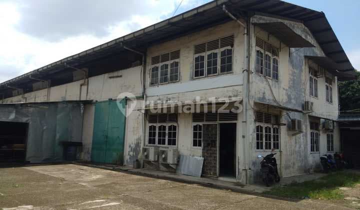 Tanah dan Bangunan Pabrik di Cilangkap ,Tapos Depok