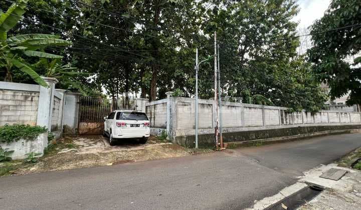 Tanah di Ciganjur Jagakarsa Exit Tol Desari Kira Kira 3 Menit