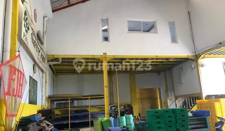 Di jual Gudang dan kantor 300 m2 Dekat Bandara Tangerang