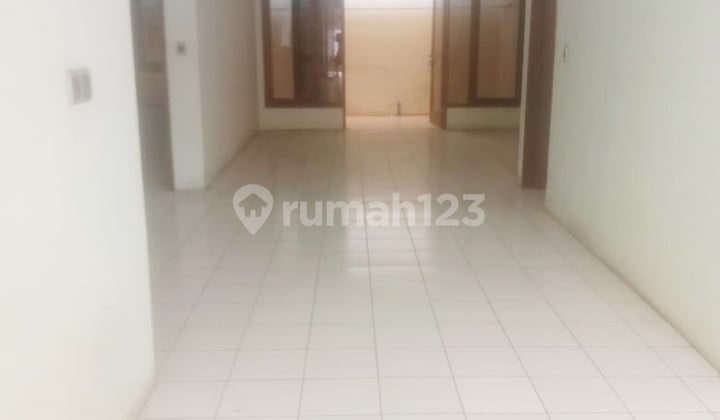 Jual Rumah 240 M2 di Perumahan Duta Gardenia Lokasi Dekat Bandara Tangerang Kota