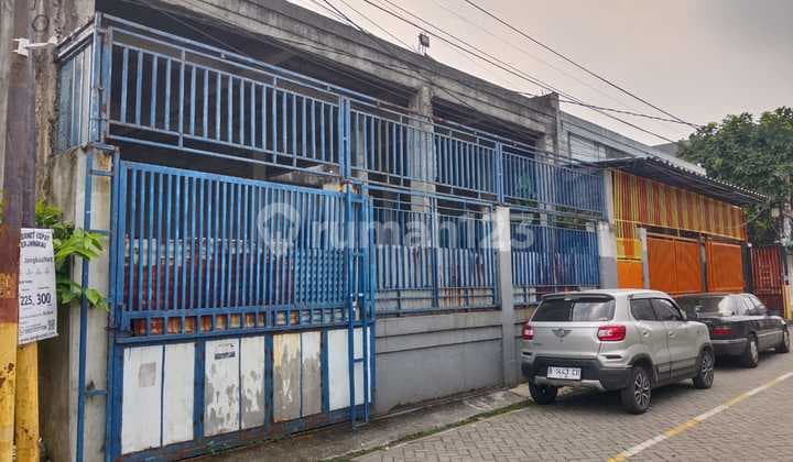 For Rent Ready-to-Use Shop House Suitable for Business in Taman Cibodas, Tangerang