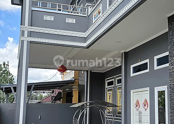 Jual Rumah Mewah Juga Tempat Usaha Sudah Siap Pakai