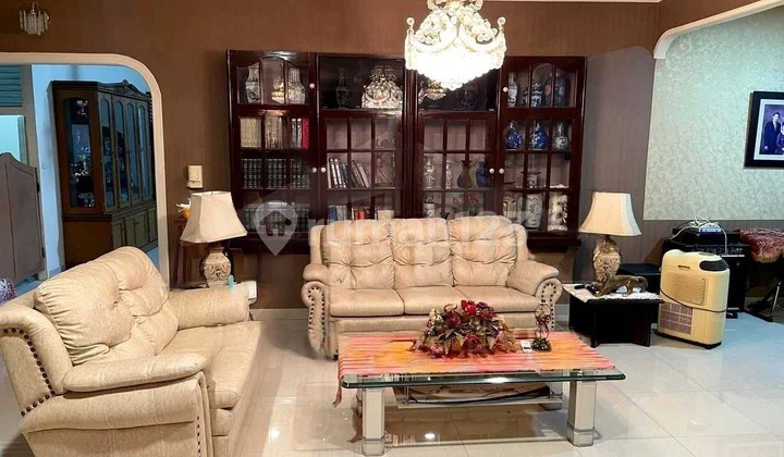 For Sale Spacious Luxury Home Ready to Occupy Hook Position Suhada Pontianak