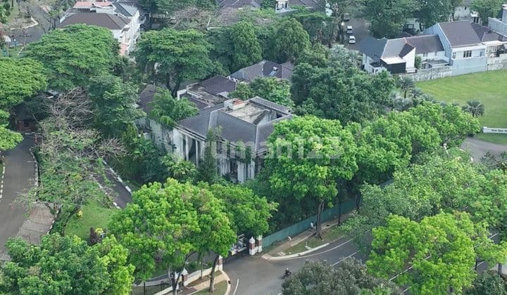 For Sale: Building and Land in Karawaci, Tangerang, Location near Mall