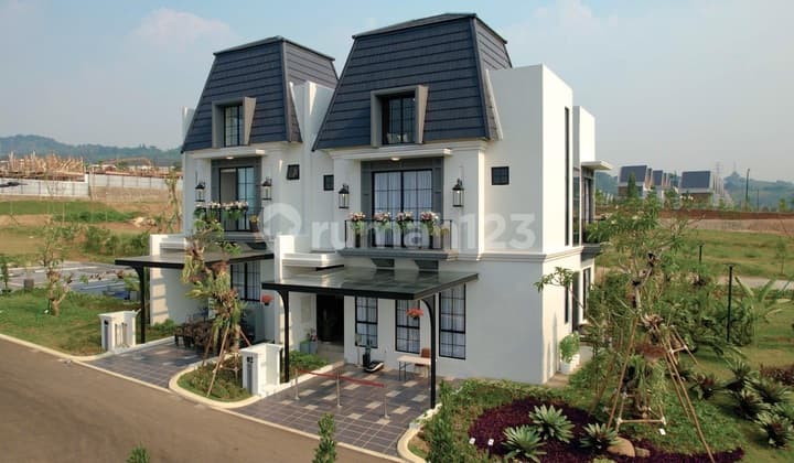 Rumah Attic Cantik Lebar 7 di Summarecon Bogor
