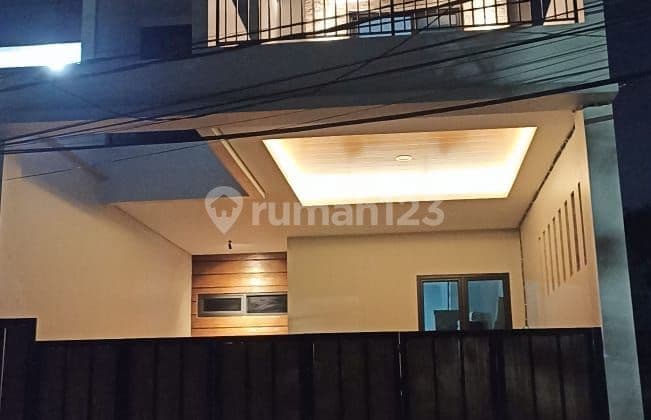 Citra 1 House Ex West Jakarta