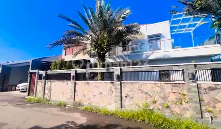 Harga NJOP, Rumah Mewah+ Kolam Renang di Cijawura