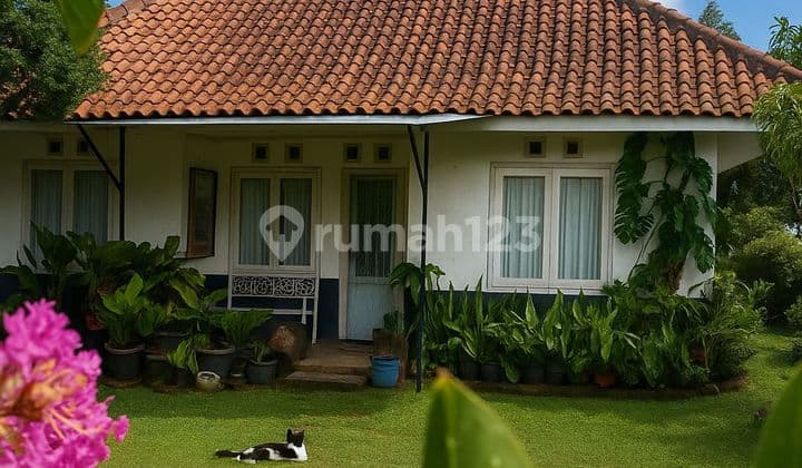 Villa dengan View Super Indah 3Gunung di Lembang