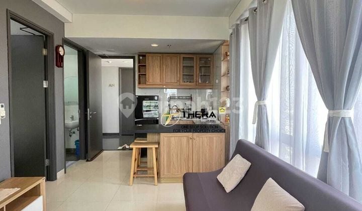 FOR SALE QUICK !! Apartment at One Residence, 28th floor with city and sea view, behind Harris Hotel Batam Center.