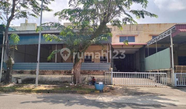 Gudang Kawasan Industri Executive Dekat Bandara dan Tengah Kota Batam Center