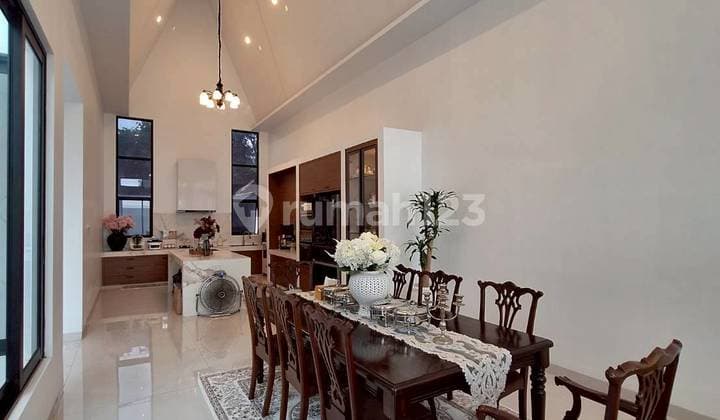 Dijual !! Rumah 2 Lantai Ekslusif Bangun Dari Nol Spek Premium Import Di Perum Crown Hills Batam Center