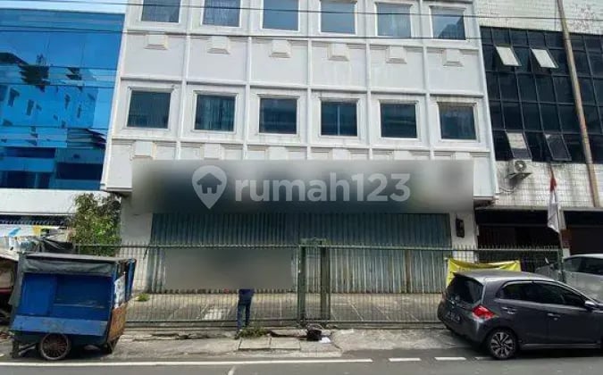 Ruko di Jalan Batu Jajar Ruko di Jalan Batu Jajar