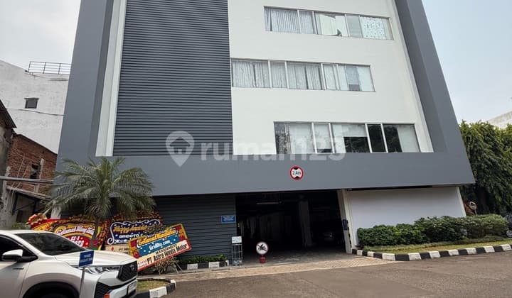 For Rent Pal Merah Building