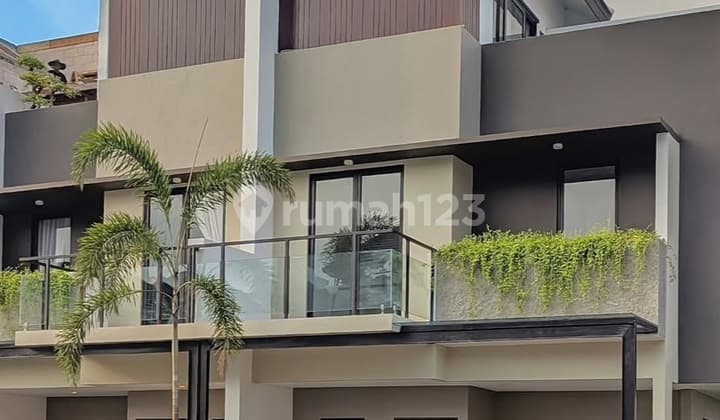 Rumah Siap Huni Di Bintaro Dekat Stasiun Jurang Mangu