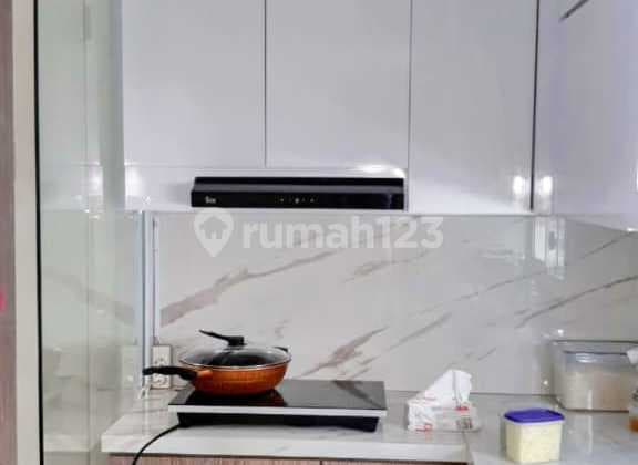 Dijual/sewa Juga Bole Apartemen Rainbow Springs Condovillasluas 105m²posisi Hooklantai Rendahkt 3+1 Km 2+1 Hdp Timur Selatanview Taman Dan Danaufull Furnished (3ac Daikin Multi, Kulkas 4pintu Hitachi, Dishwasher Bosch, Mesin Cuci Lg Yang Ada Dryer, 8 Exha
