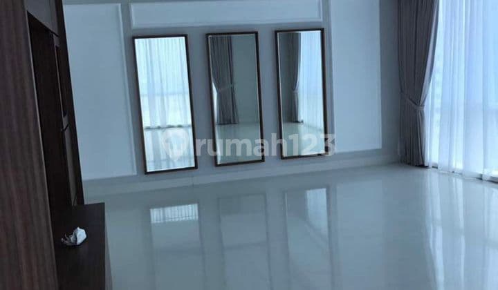 Dijual / Disewa : Apartemen Regatta Tipe 3br +2bathluas 176m2 Semi Furnished Sea View Harga 4.6m Nego *atau*245jt Per Thn ( Min 2thn)