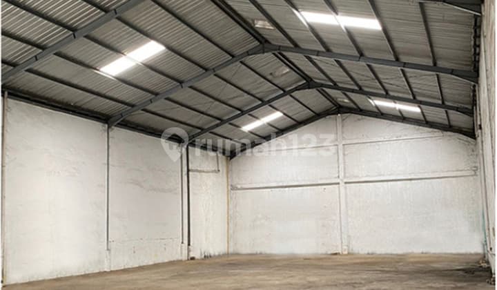 Dijual Gudang di Amplas Warehouse, Jl. Pertahanan No. C7