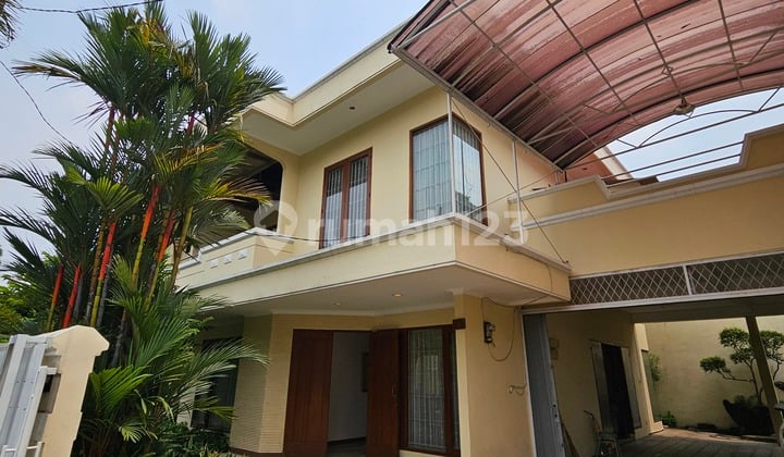 Rumah Modern Siap Huni Di Villa Kedoya Jakarta Barat