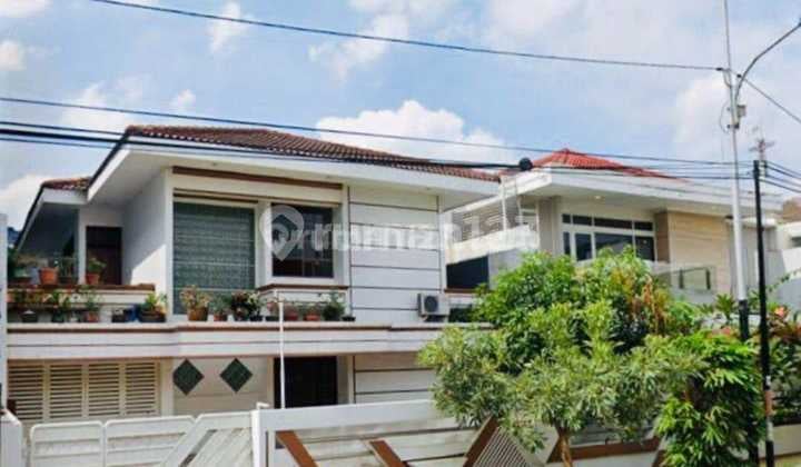 Rumah Lokasi Bagus Siap Huni di Green Garden Jakarta Barat