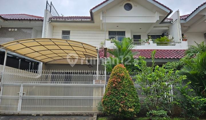 Rumah Mewah Siap Huni di Mega Kebon Jeruk Jakarta Barat