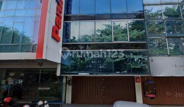 Ruko Siap Pakai di Jalan Panjang Green Garden Jakarta Barat