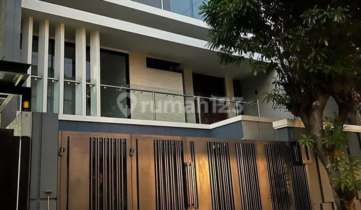 Rumah Modern Siap Huni di Permata Buana Jakarta Barat
