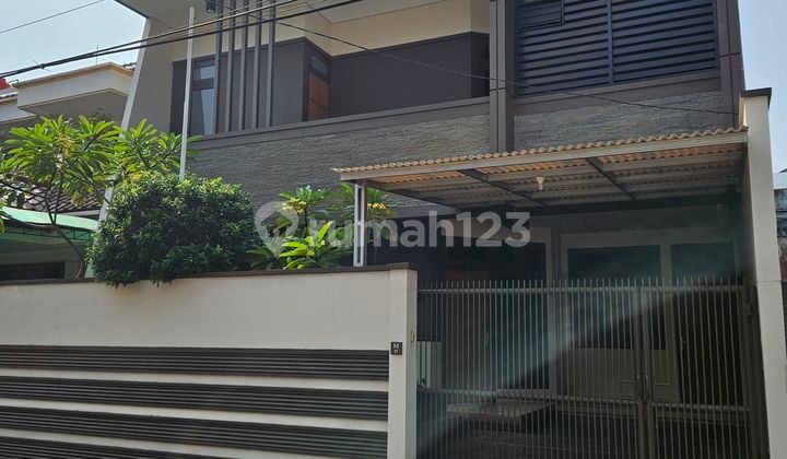 Modern Move-in Ready House in Sunrise Garden West Jakarta