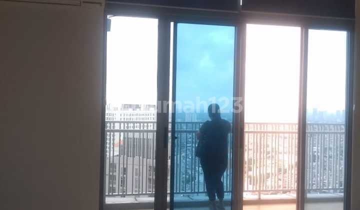 Disewakan Apartemen Neo Soho Central Park Jakarta Barat