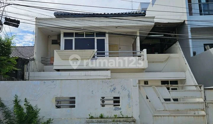 Rumah Hitung Tanah di Green Garden Jakarta Barat Rumah Hitung Tanah di Green Garden Jakarta Barat