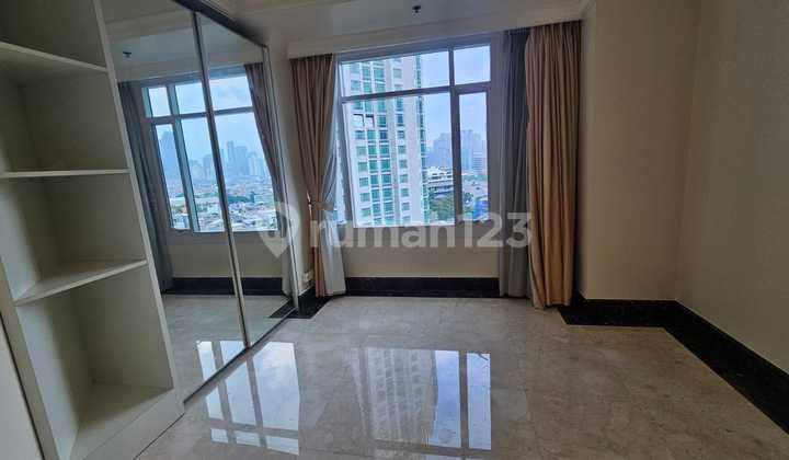 For Rent Four Season Residence Tower Summer