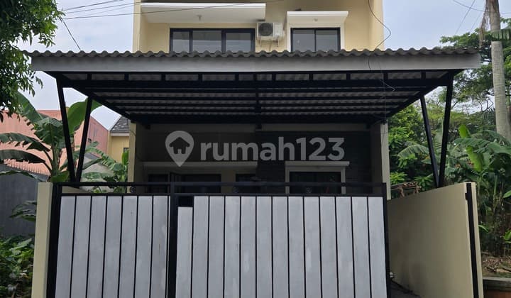 Dijual Rumah Hook 2 Lantai Citra Raya Siap Huni
