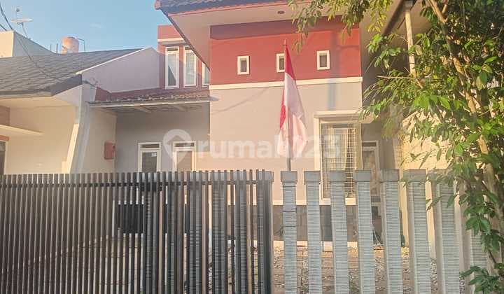 Rumah 2 Lantai Siap Huni di Lingkungan Tenang Arcamanik Bandung