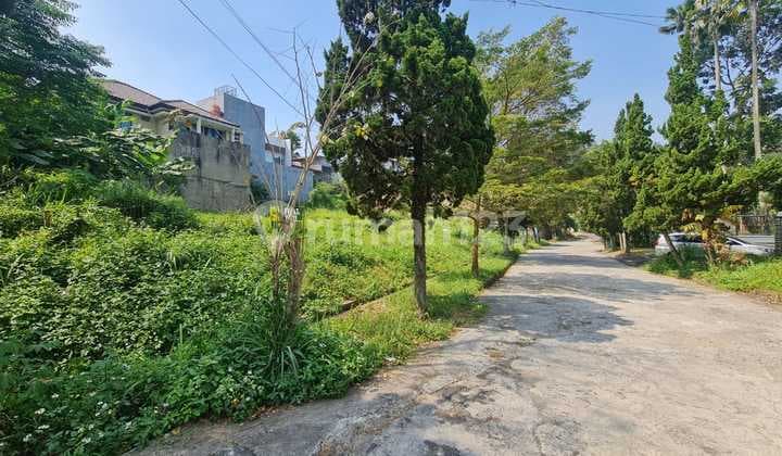 Tanah Hoek di Setraduta Laguna Jalan Besar, Bandung Utara