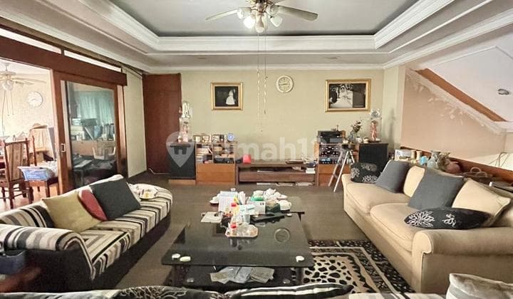 Rumah Ada Kebun Belakang View Cityight di Hegarmanah, Bandung Kota Dekat Kampus Unpad