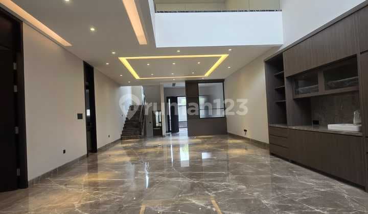 Rumah Baru Semi Furnish di Setraduta, Dekat Tol Pasteur, Kampus Dan Rs Hasan Sadikin Bandung