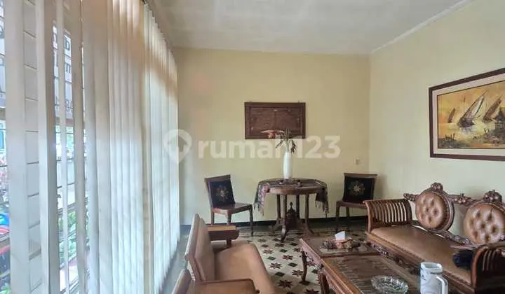 Dijual Rumah Heritage Belanda Buat Usaha di Mainroad Dago Sayap, Riau Bandung Kota