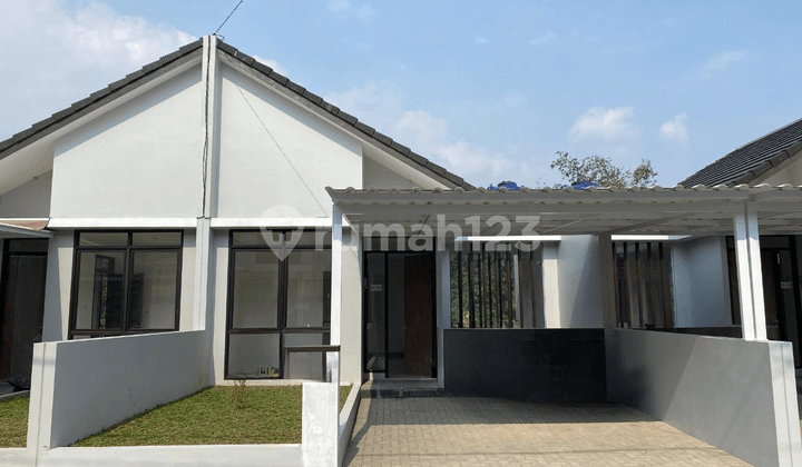 Rumah Baru Siap Huni Type Downslope, Nyaman & Modern di Lokasi Sejuk Kolmas Bandung