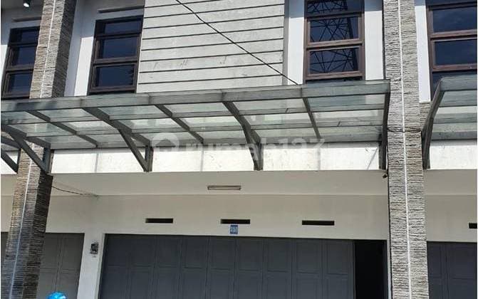 Ruko 2 Lantai Lebar 6 Meter di Batununggal Indah Raya, Ruang Luas & Fungsional