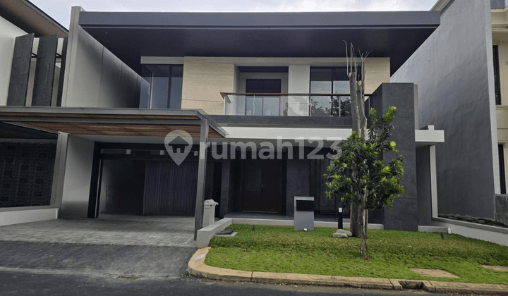 Rumah Eksklusif Mewah Modern, 2 Menit ke Mall dan Tol Summarecon Bandung