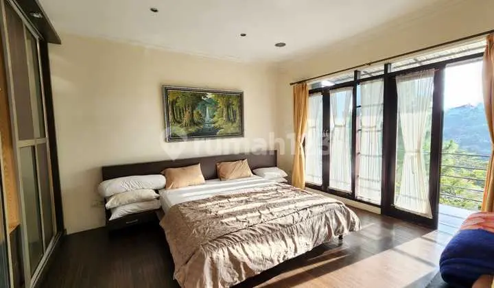 Villa Dago Pakar Resort Bandung House Furnished, Ready to Live Near Tourist & Culinary Area