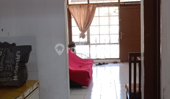 Rumah Minimalis Strategis Jual Cepat Murah,Taman Kopo Indah