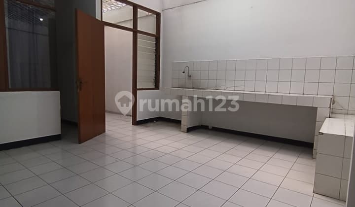 Rumah Minimslis Bersih Sudah Renovasi, Taman Kopo Indah