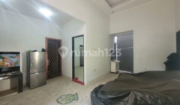 Rumah Minimalis Hoek di Griya Sutera Alam Sutera