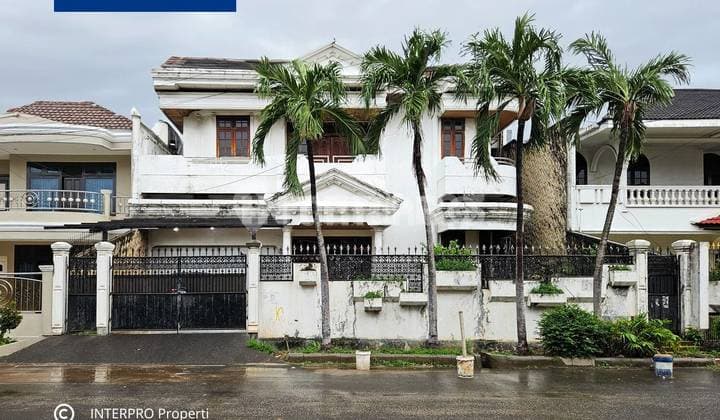 House in Sunrise Garden West Jakarta Marble Floor 374m2