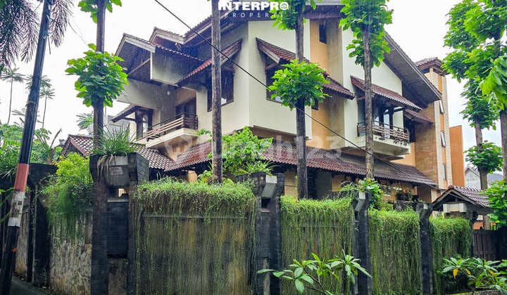 Rumah Serasa Villa Dijual Kavling Dki Meruya Bangunan Kokoh 630M2