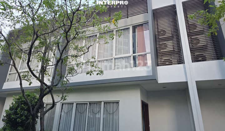 2-Story Townhouse for Sale in Puri Mansion Kembangan - Land Area 72M2