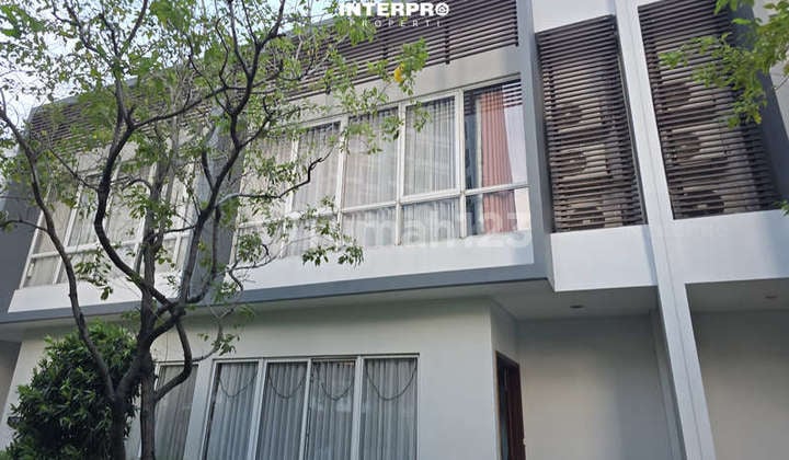Rumah Townhouse 2 Lantai Dijual Puri Mansion Kembangan - LT 72M2