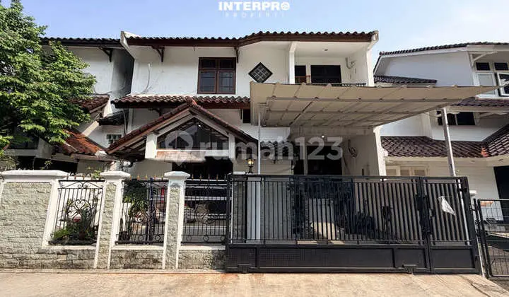 2-Storey House for Sale in Puri Kencana Kembangan, North-Facing - 135m2